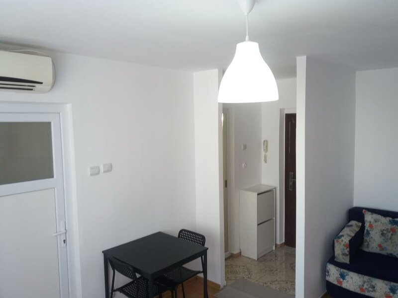 Colentina, Doamna Ghica, Tei, 15 min., metrou Obor,